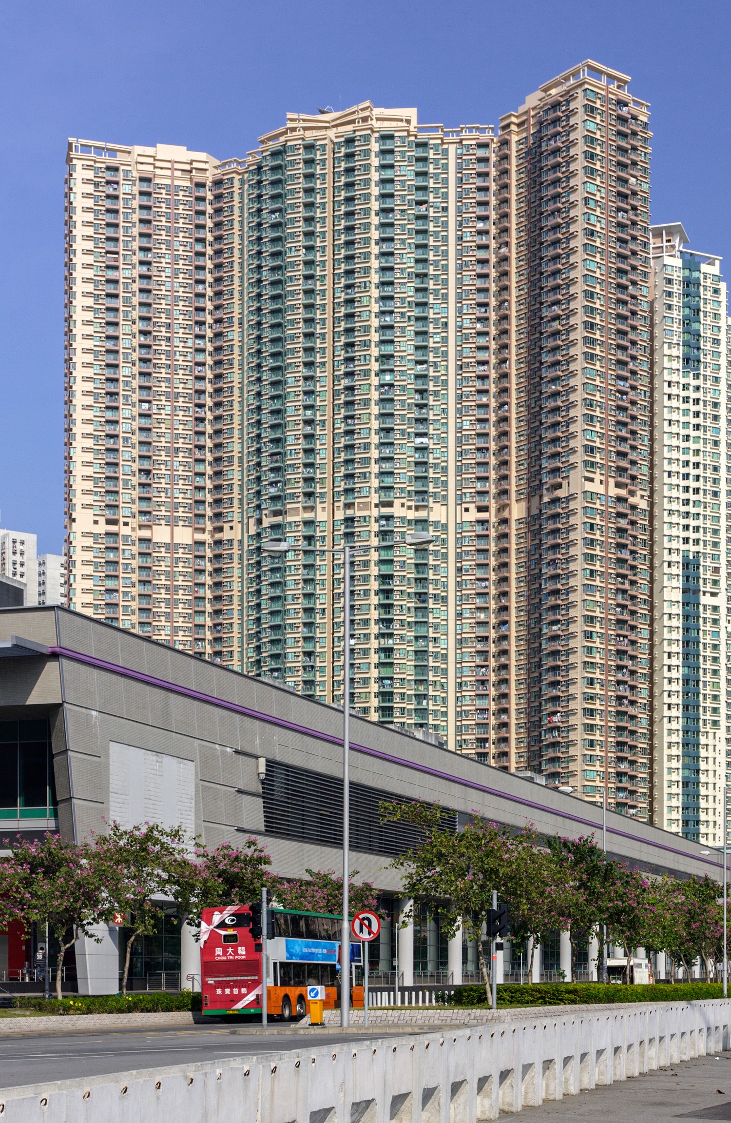 The Grandiose, Hong Kong - View from the southwest. © Mathias Beinling